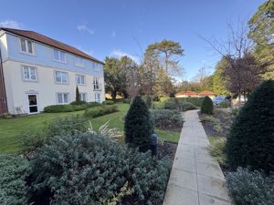 Gardens- click for photo gallery